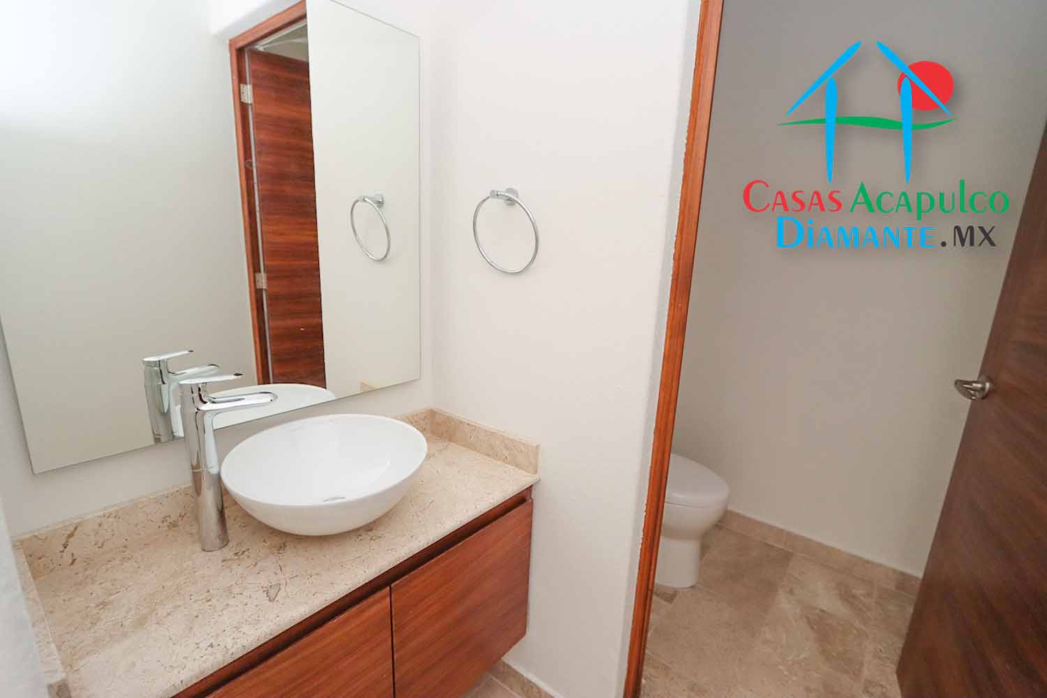 Santorini Private Residence Casa muestra - Baño de visitas 1